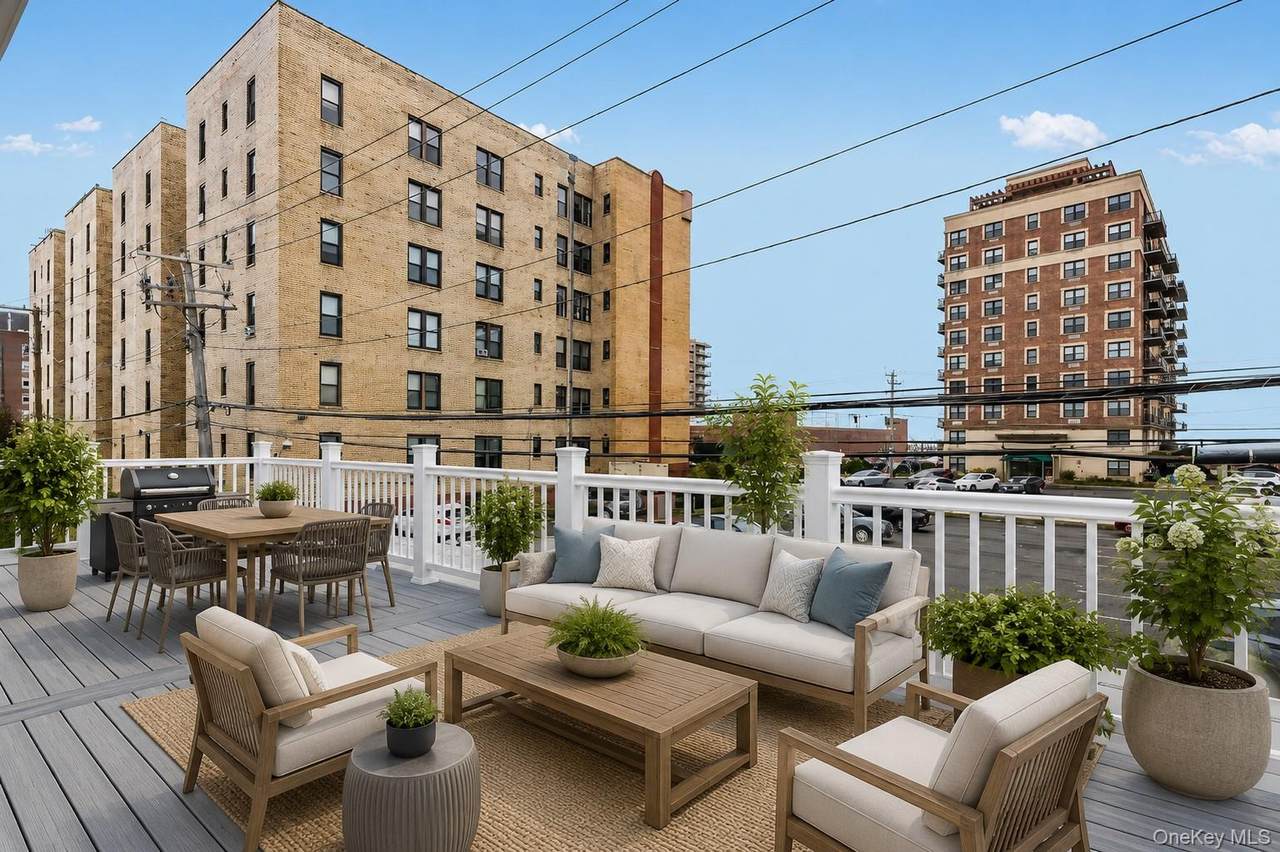 44 Penn Street - Photo 1