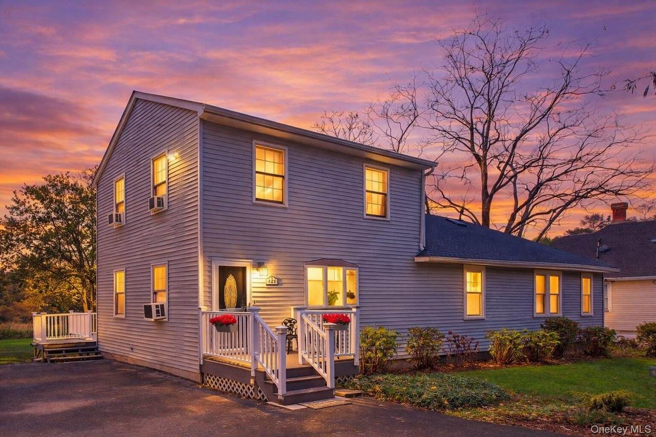 333 Canoe Hill Road - Photo 1
