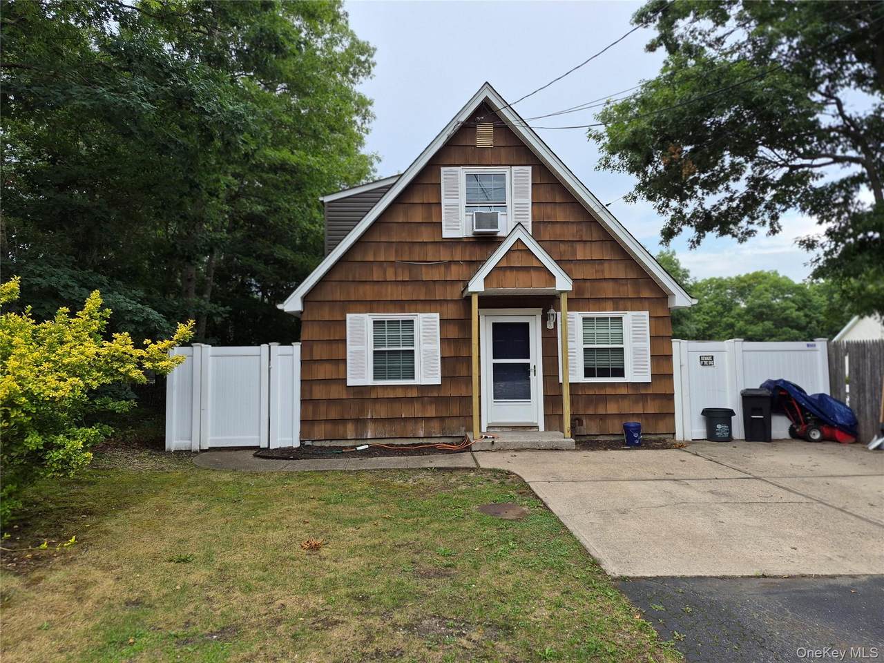 1128 Ocean Avenue - Photo 1