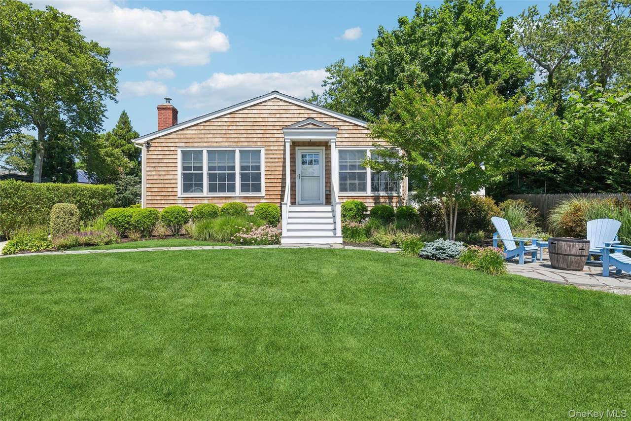 570 Hippodrome Drive - Photo 1