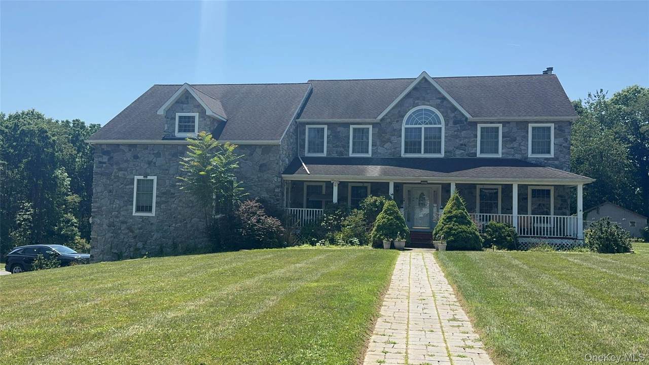 10 Willys Court - Photo 1