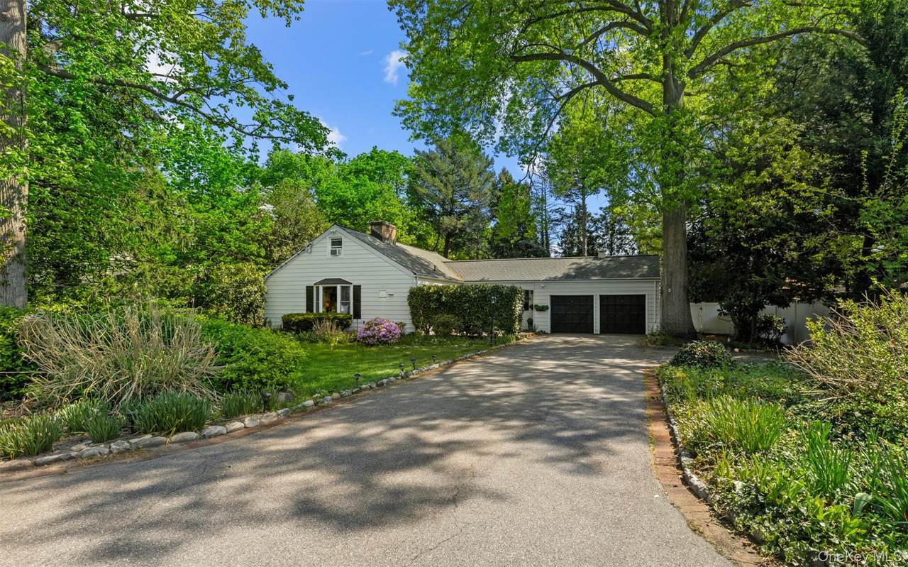 194 Neck Road - Photo 1