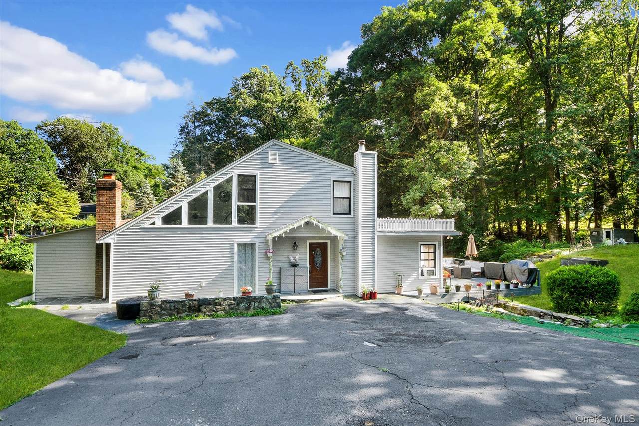 435 Birdsall Drive - Photo 1