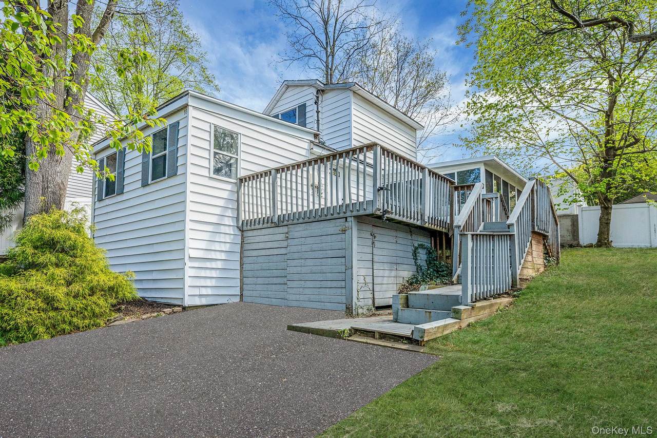 93 Maple Road - Photo 1