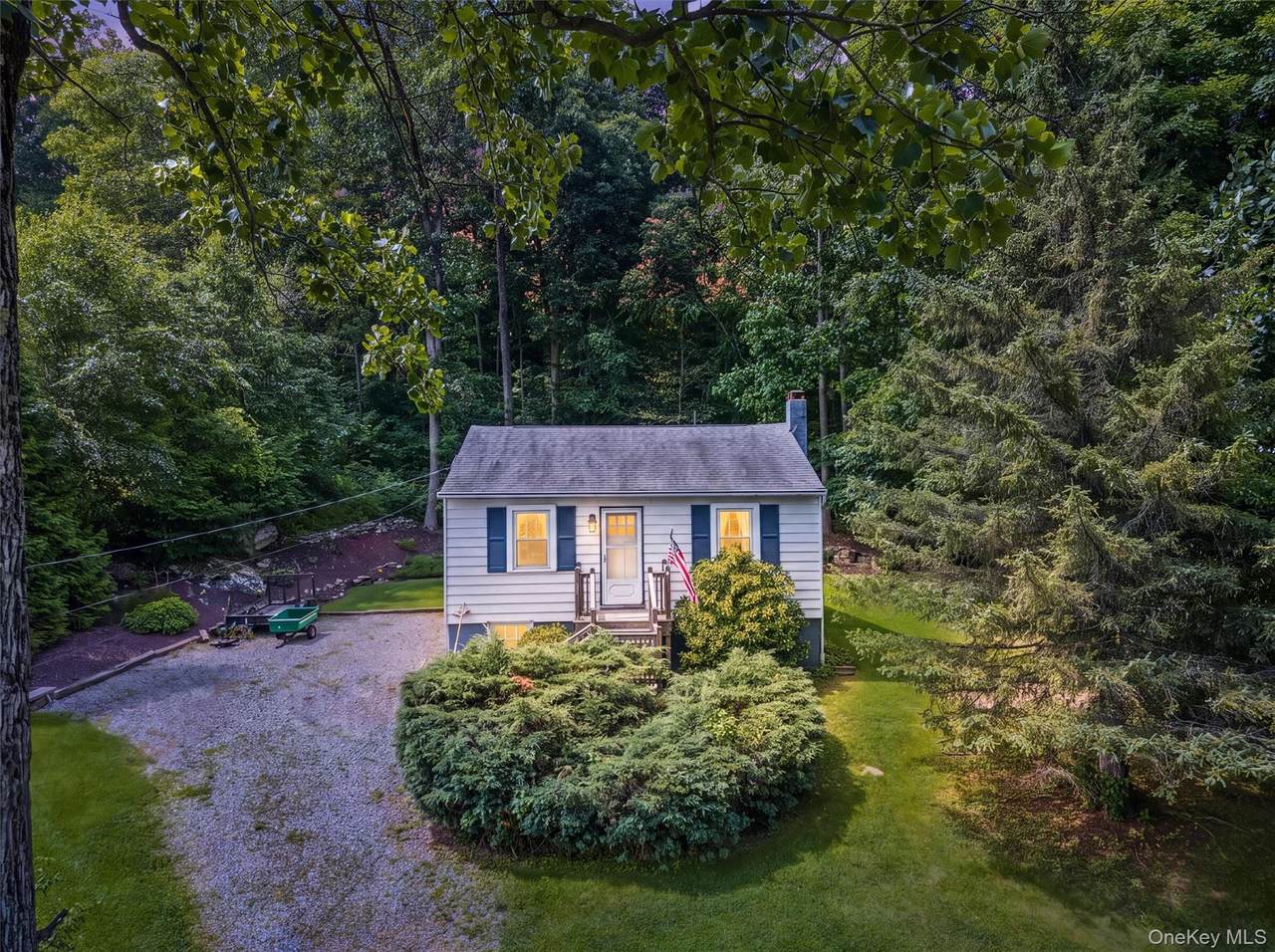 19 Oak Ridge Drive - Photo 1