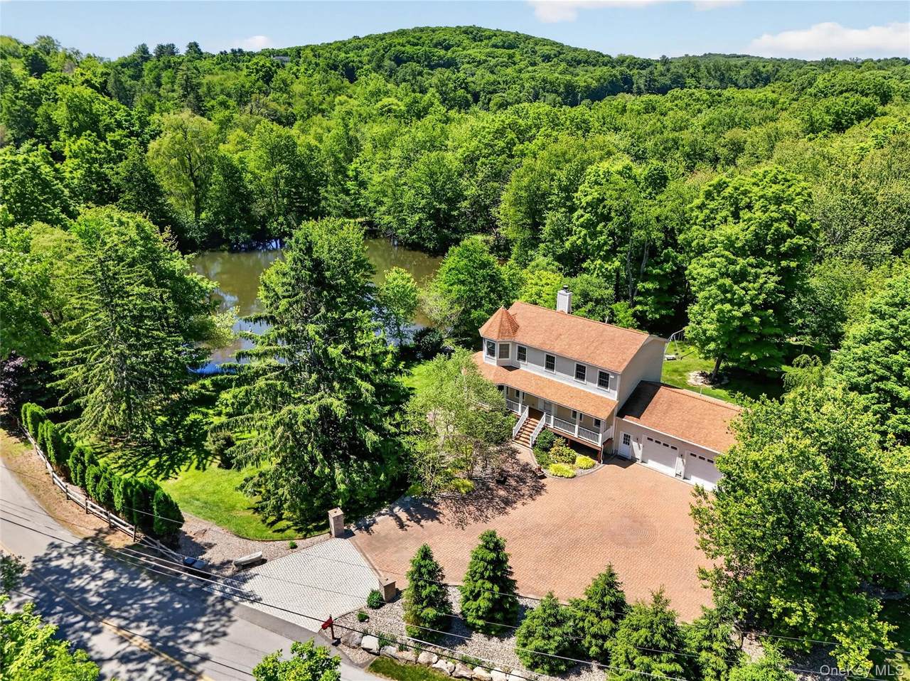 433 Barrett Hill Road - Photo 1