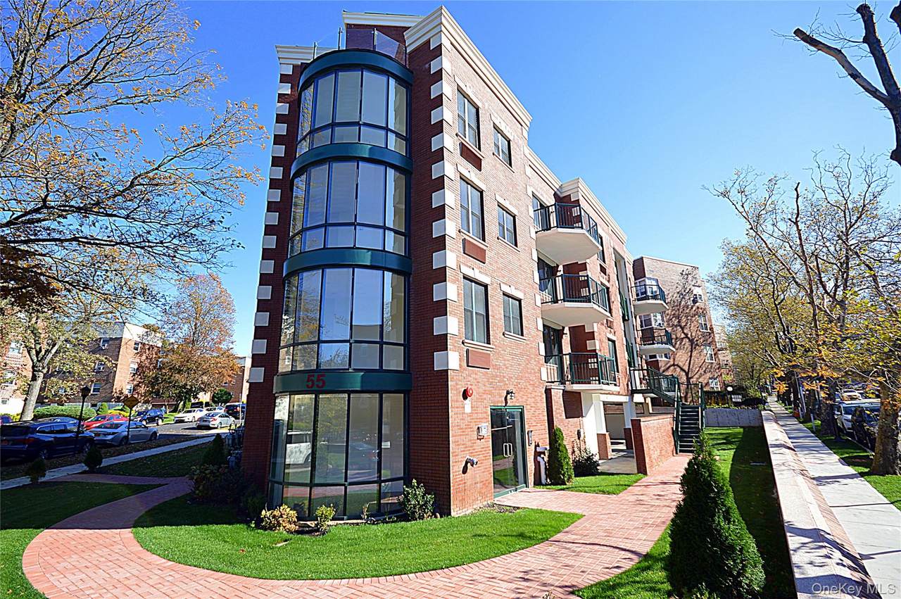 55 South Middle Neck Road - Photo 1