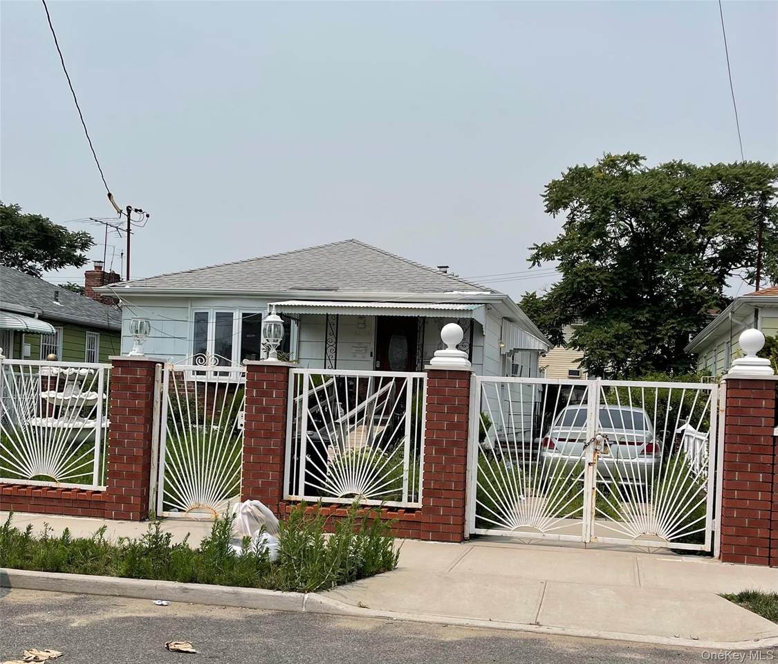 14618 229th Street - Photo 1