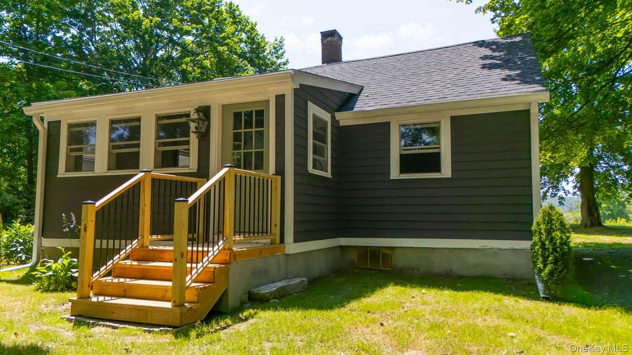 90 State Line Road - Photo 1