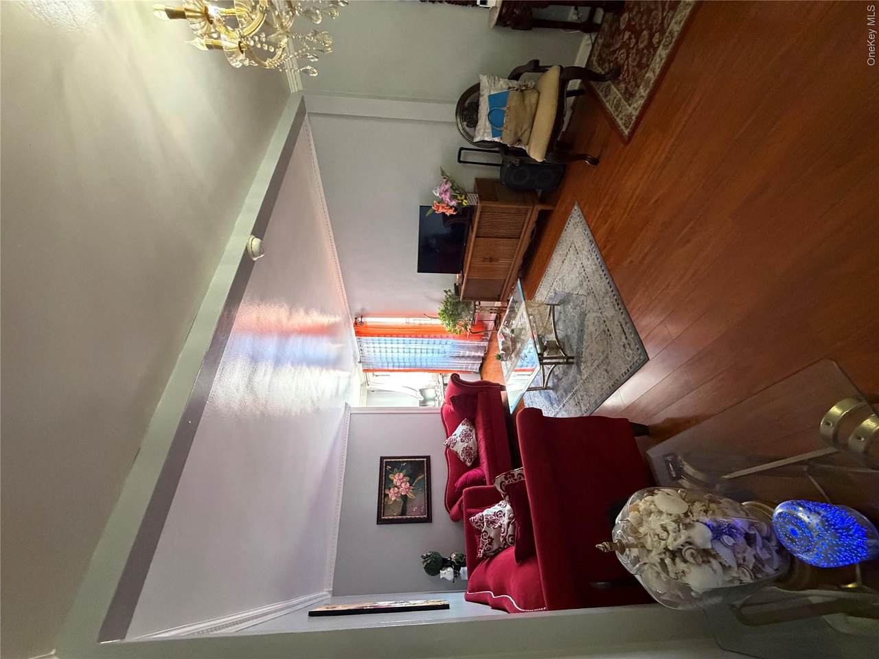 325 E 201 Street - Photo 1