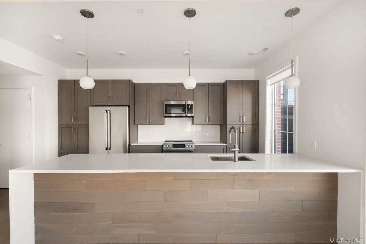 7 Highland Avenue - Photo 1