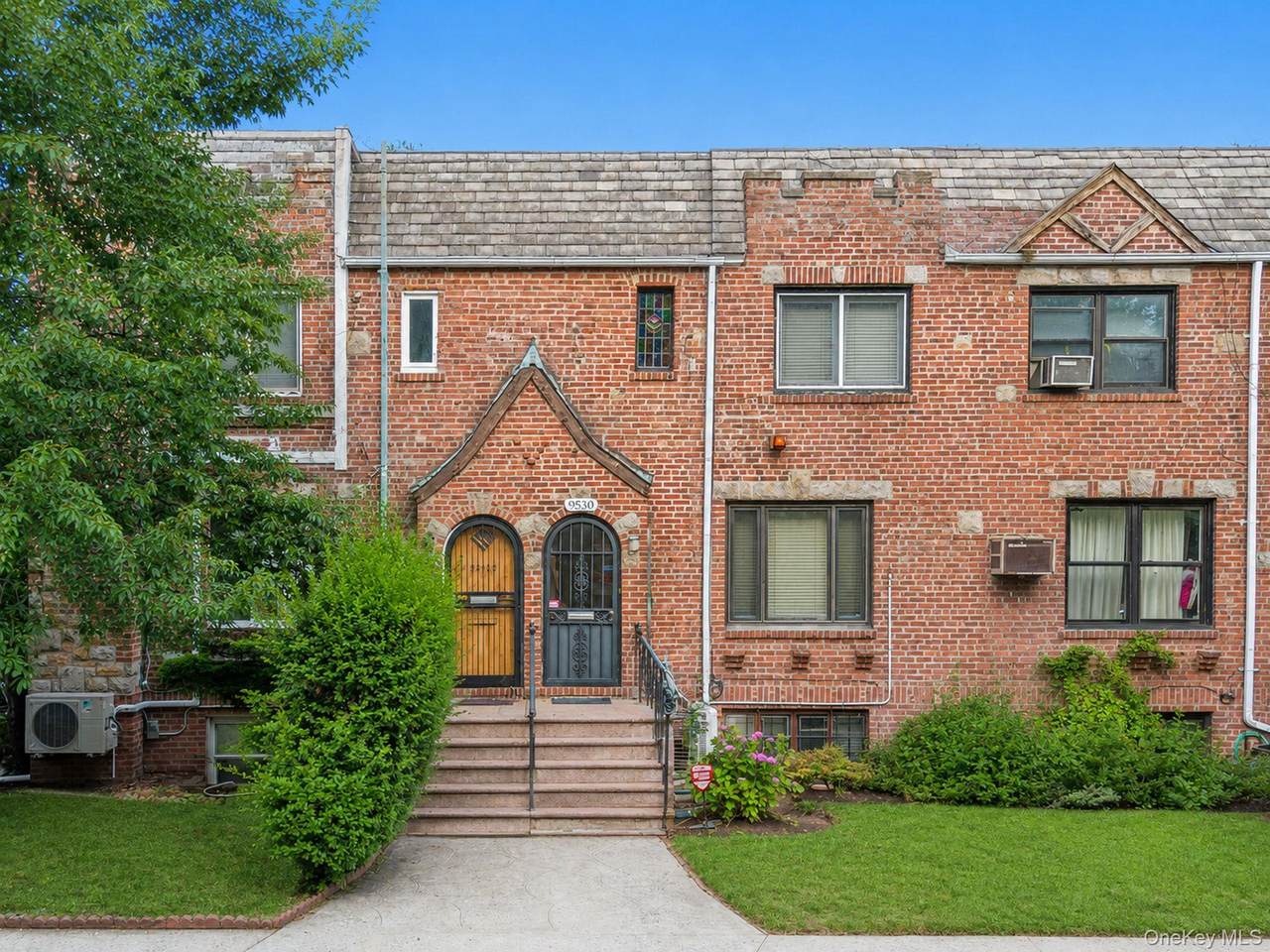 9530 67th Avenue - Photo 1