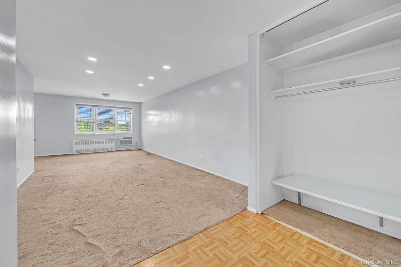 8710 149th Avenue - Photo 1