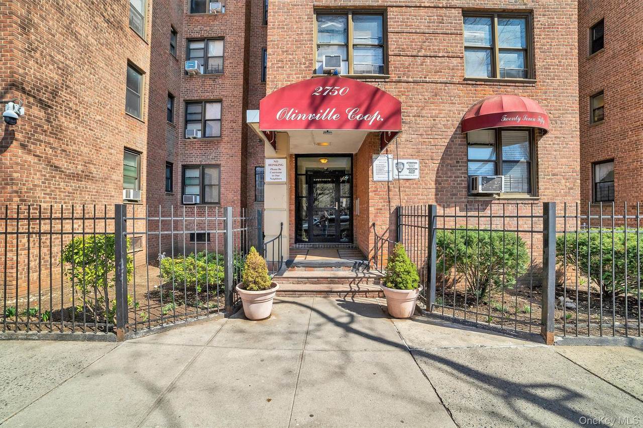 2750 Olinville Avenue - Photo 1
