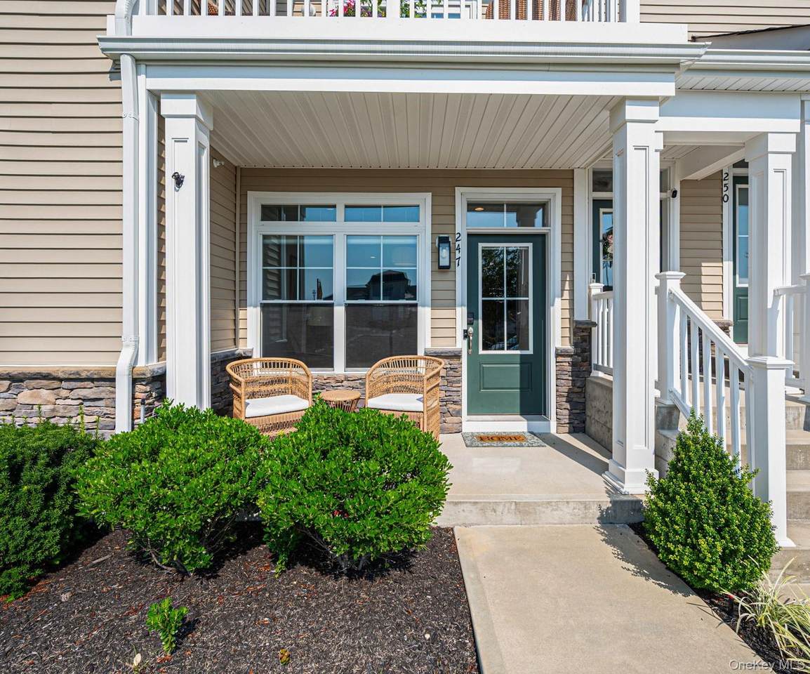 247 Silver Timber Drive - Photo 1