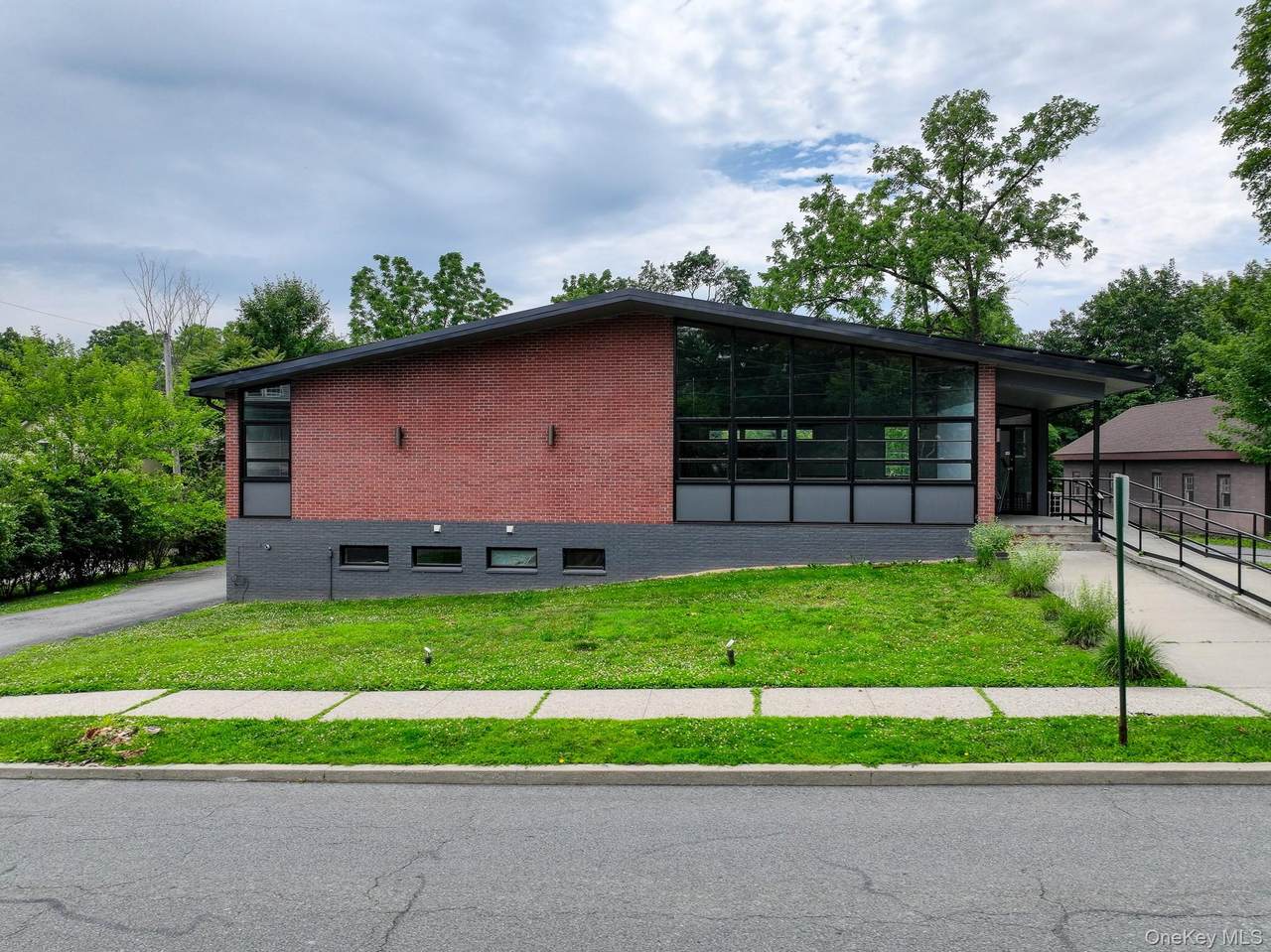 23 West Street - Photo 1