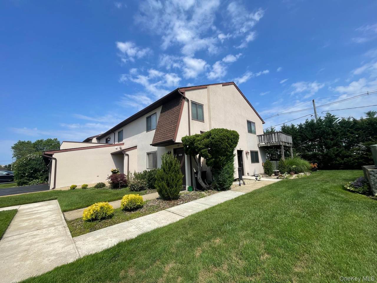 1 Anchorage Way - Photo 1