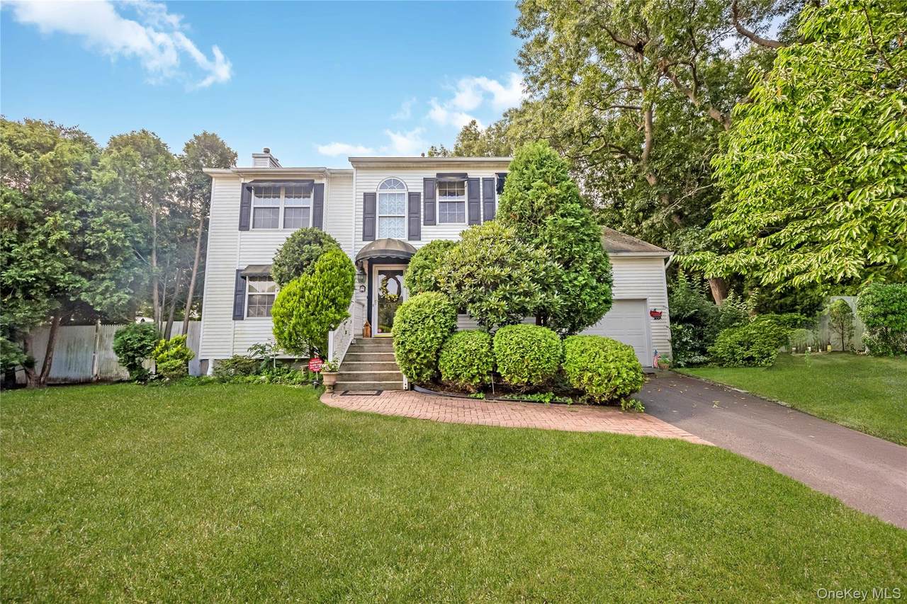 10 Gaetano Lane - Photo 1