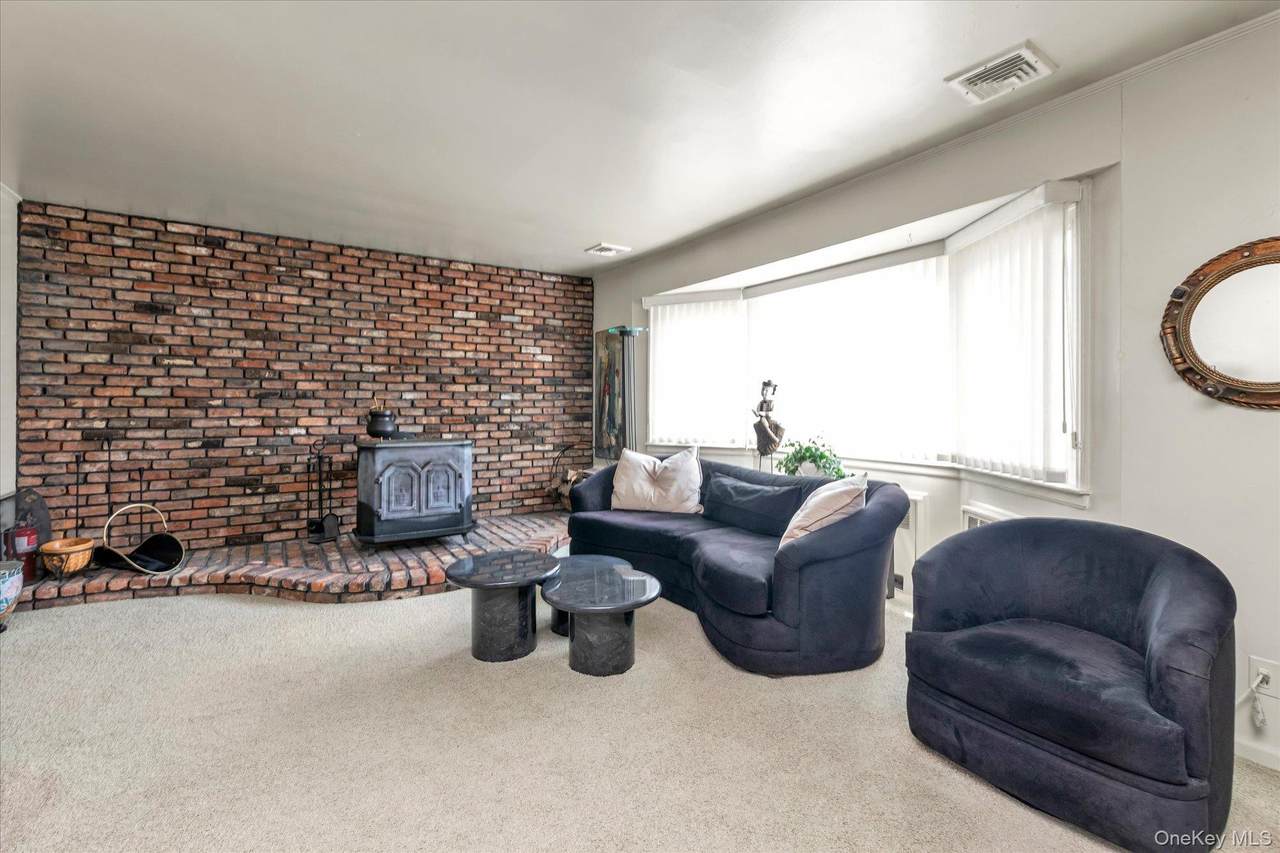 https://bt-photos.global.ssl.fastly.net/wpmls/1280_boomver_1_1026726-1.jpg