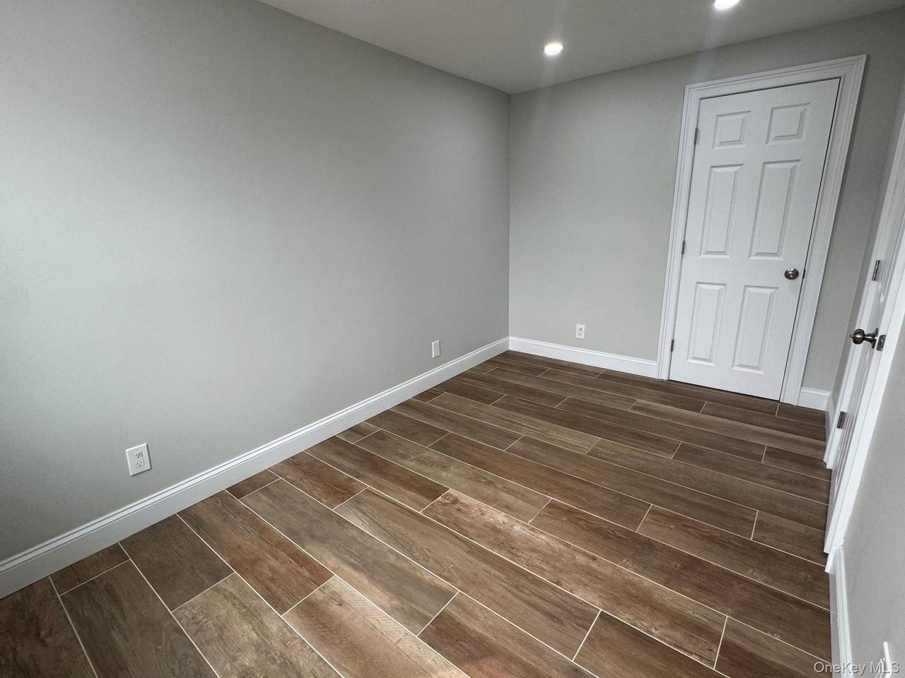 233 Franklin Street - Photo 1