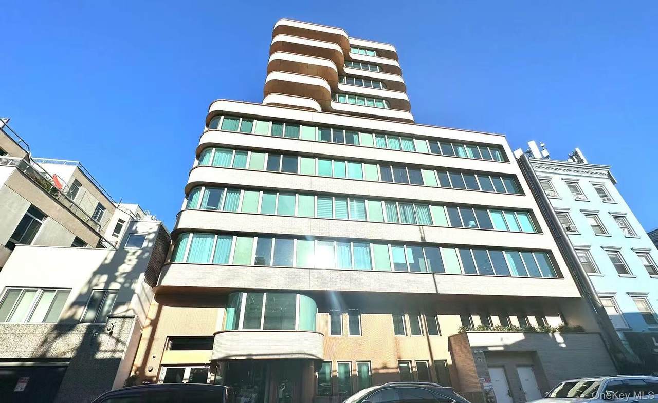 208 Delancey Street - Photo 1
