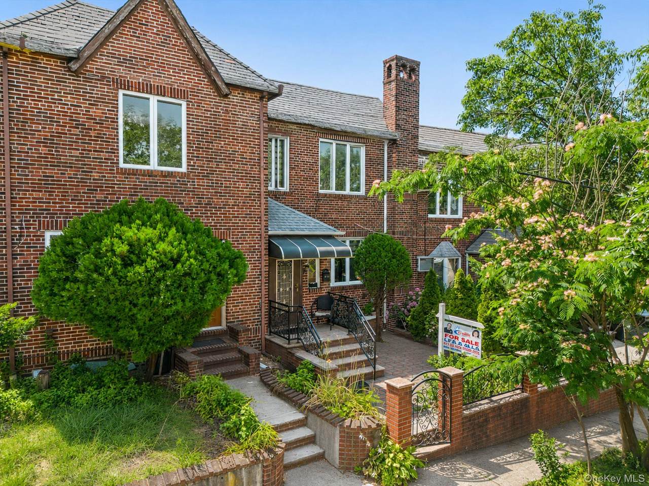 8244 167th Street - Photo 1
