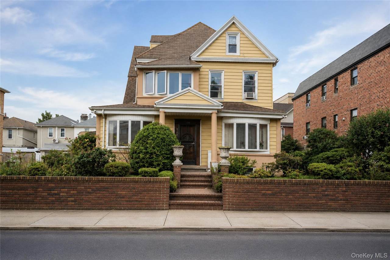 942 72nd Street - Photo 1