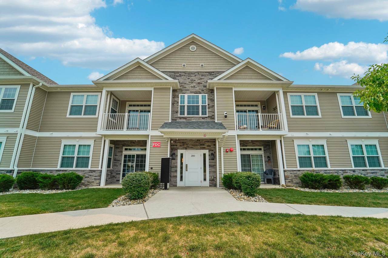 214 Tower Ridge Circle - Photo 1