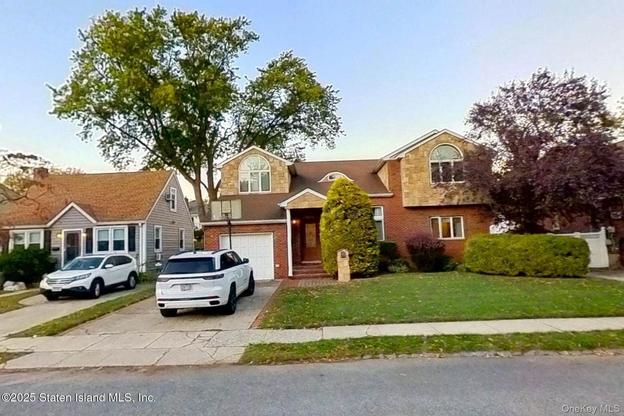 257 Locust Avenue - Photo 1