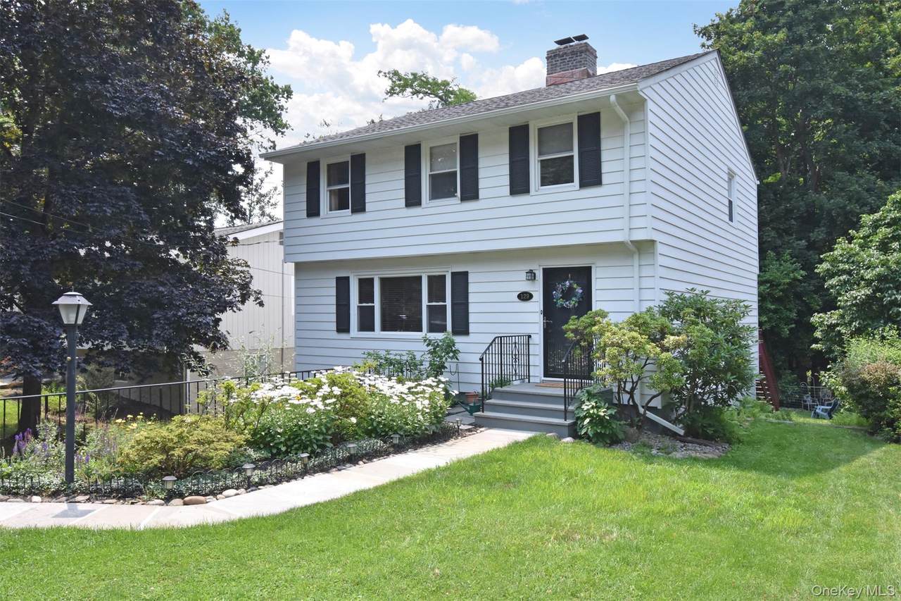 129 Hilldale Road - Photo 1