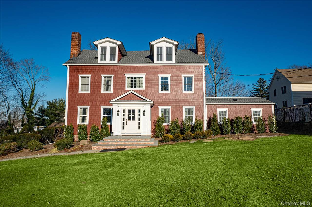 68 Nassau Road - Photo 1