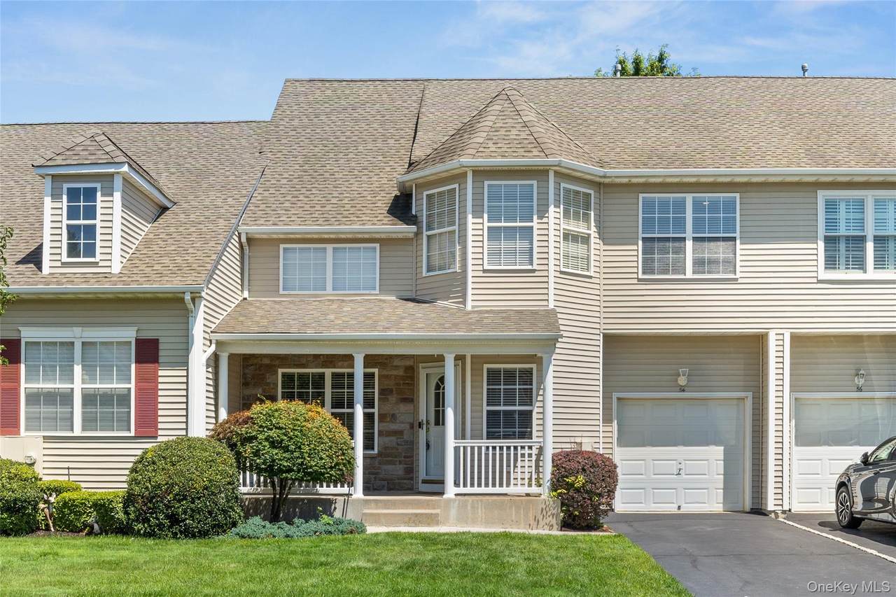 54 Meadow Pond Circle - Photo 1