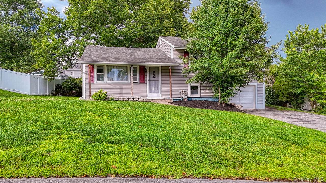 30 Chestnut Avenue - Photo 1