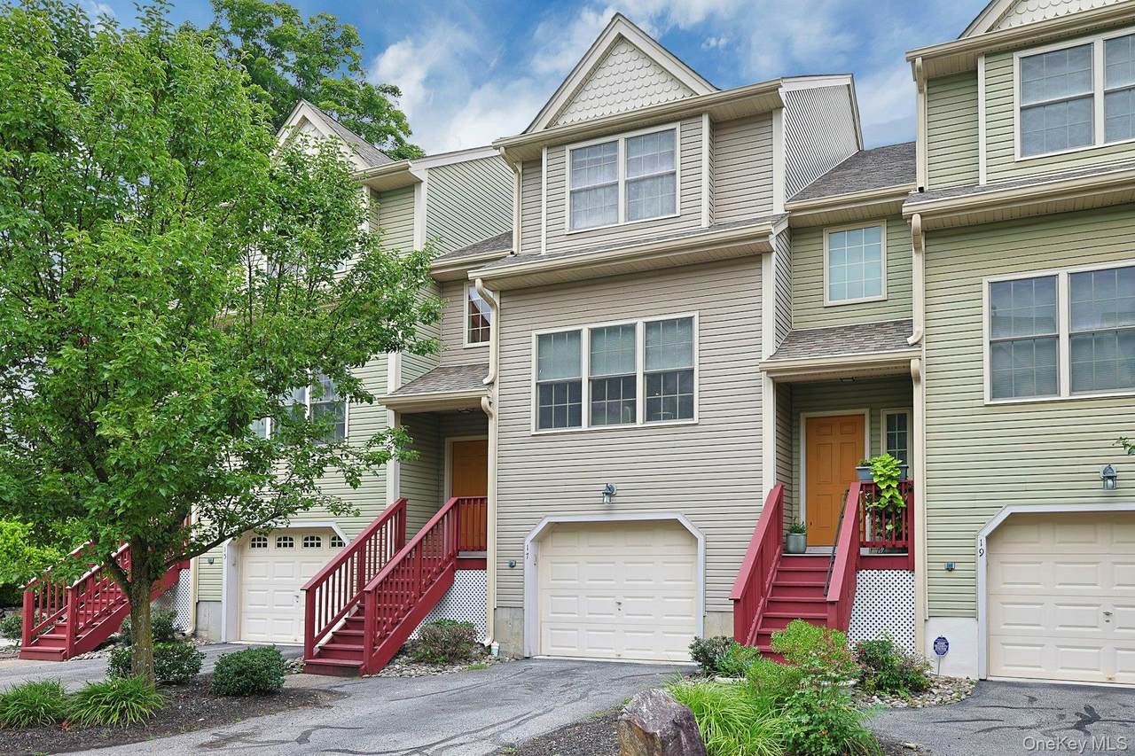 17 Winhaven Court - Photo 1