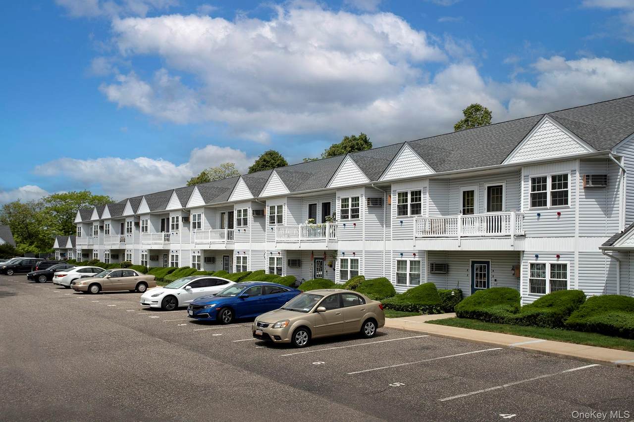 30 Bay Point Court - Photo 1