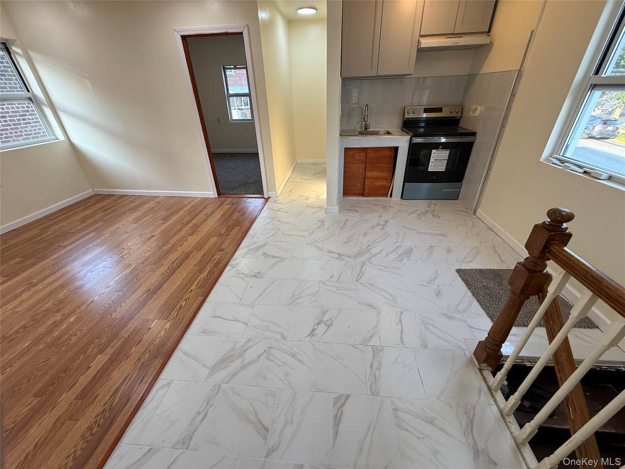 2000 Bogart Ave - Photo 1