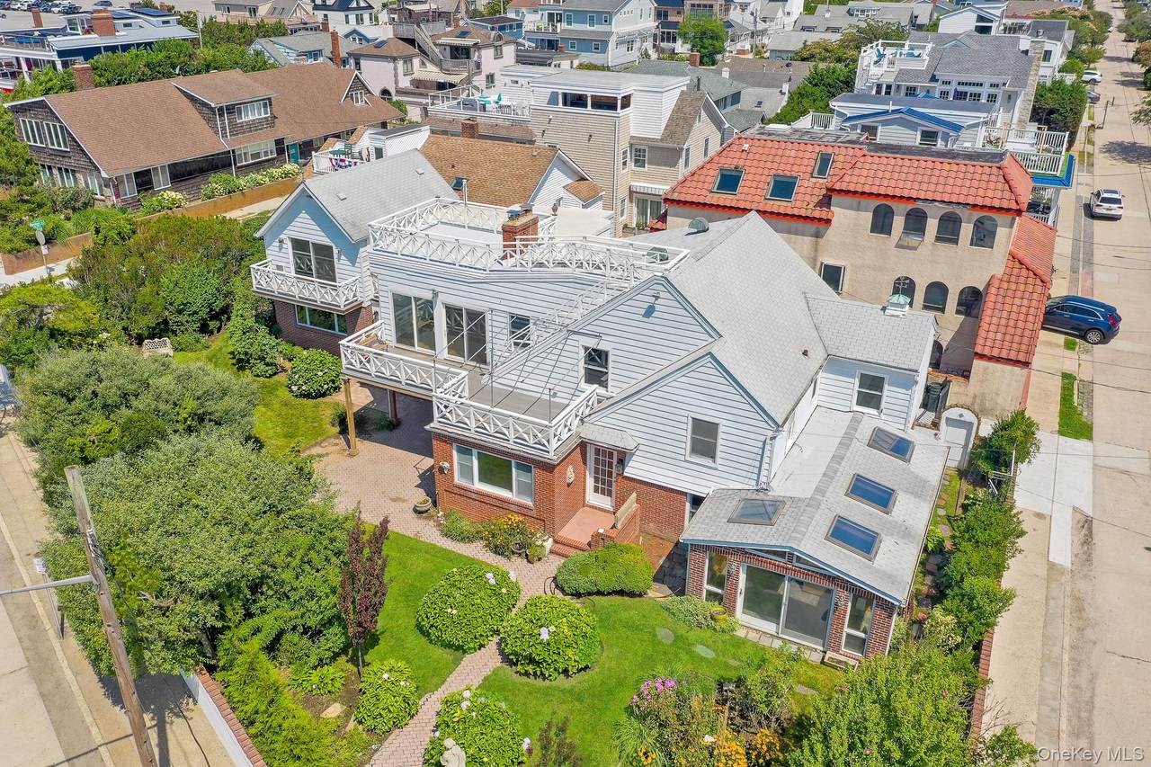 12 Ocean Boulevard - Photo 1