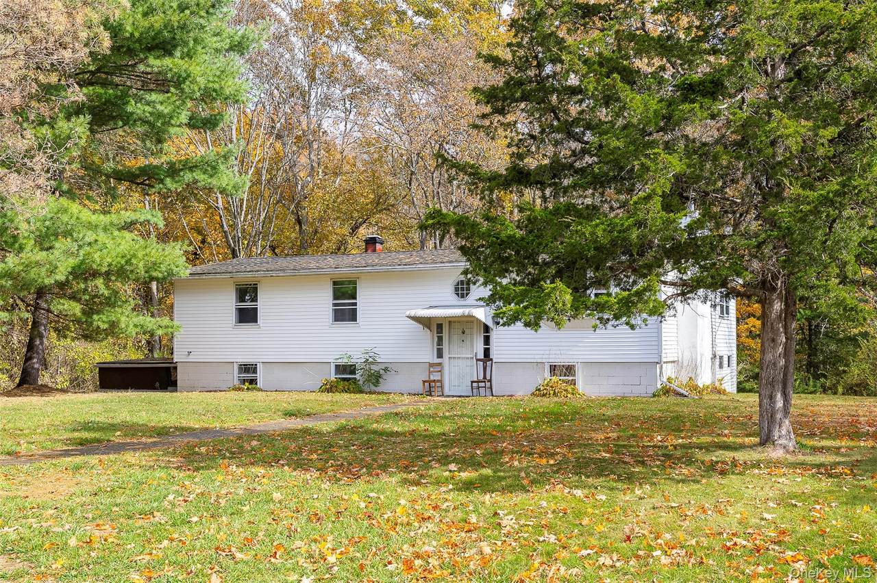 82 Lake Road - Photo 1