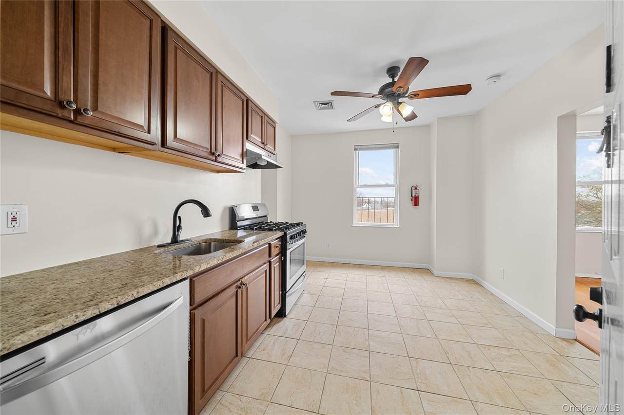 402 Jericho Turnpike - Photo 1