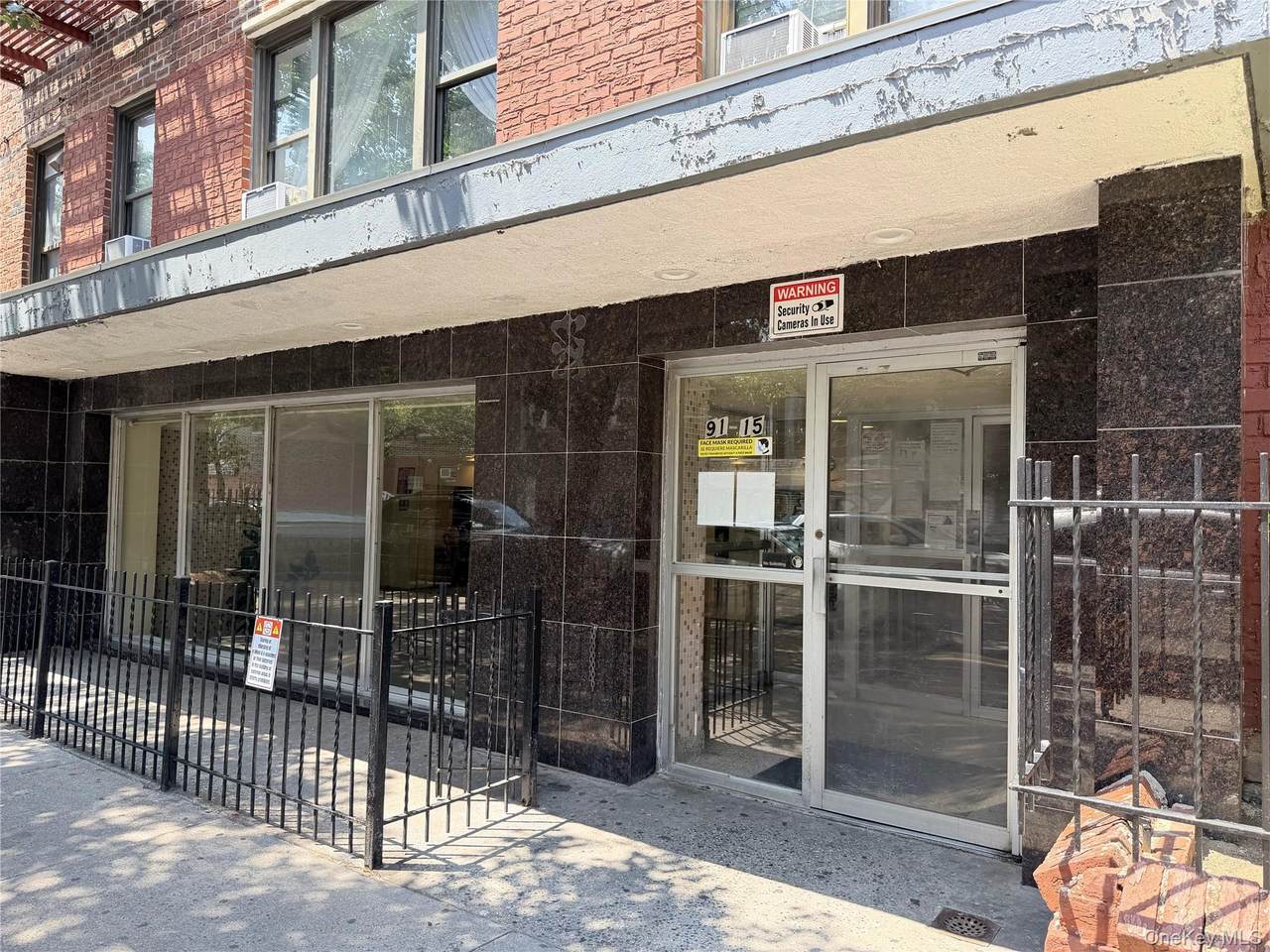 91-15 Lamont Avenue - Photo 1