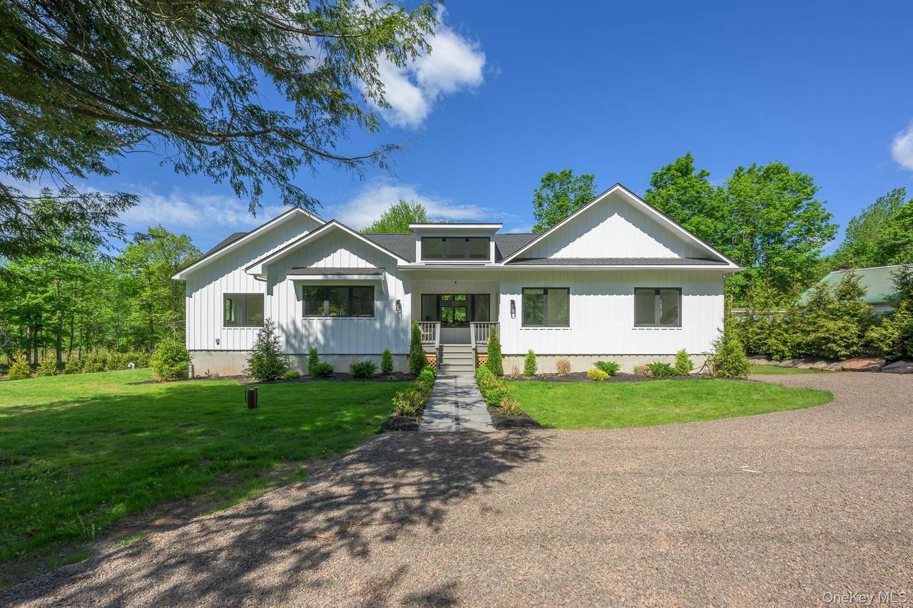 305 Mitchell Hollow Road - Photo 1