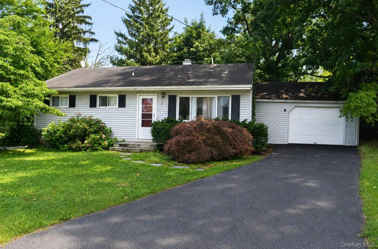 14 Perry Road - Photo 1