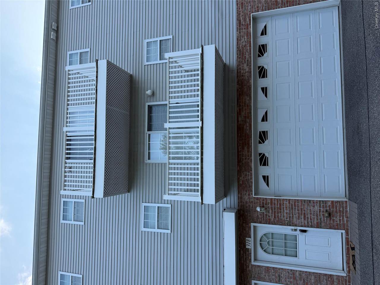 318 Cross Street - Photo 1