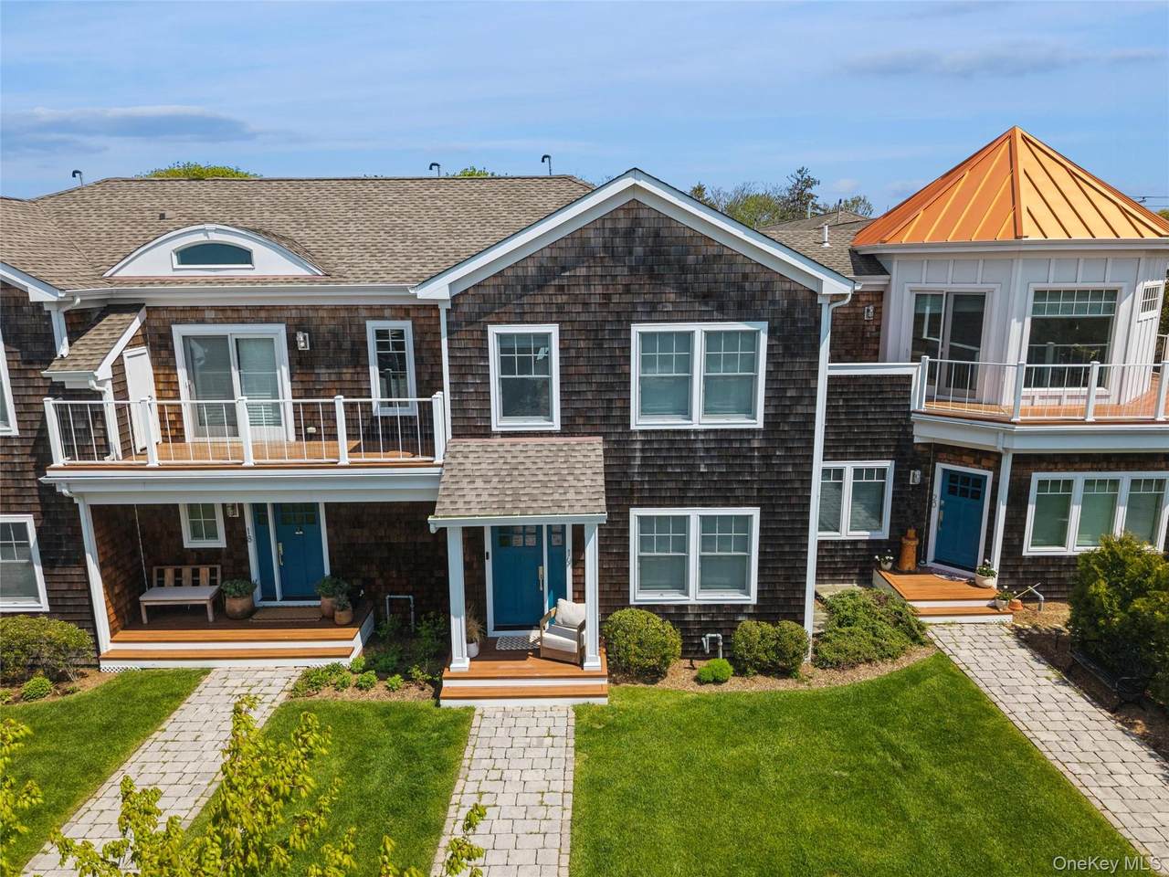 68 Foster Avenue - Photo 1