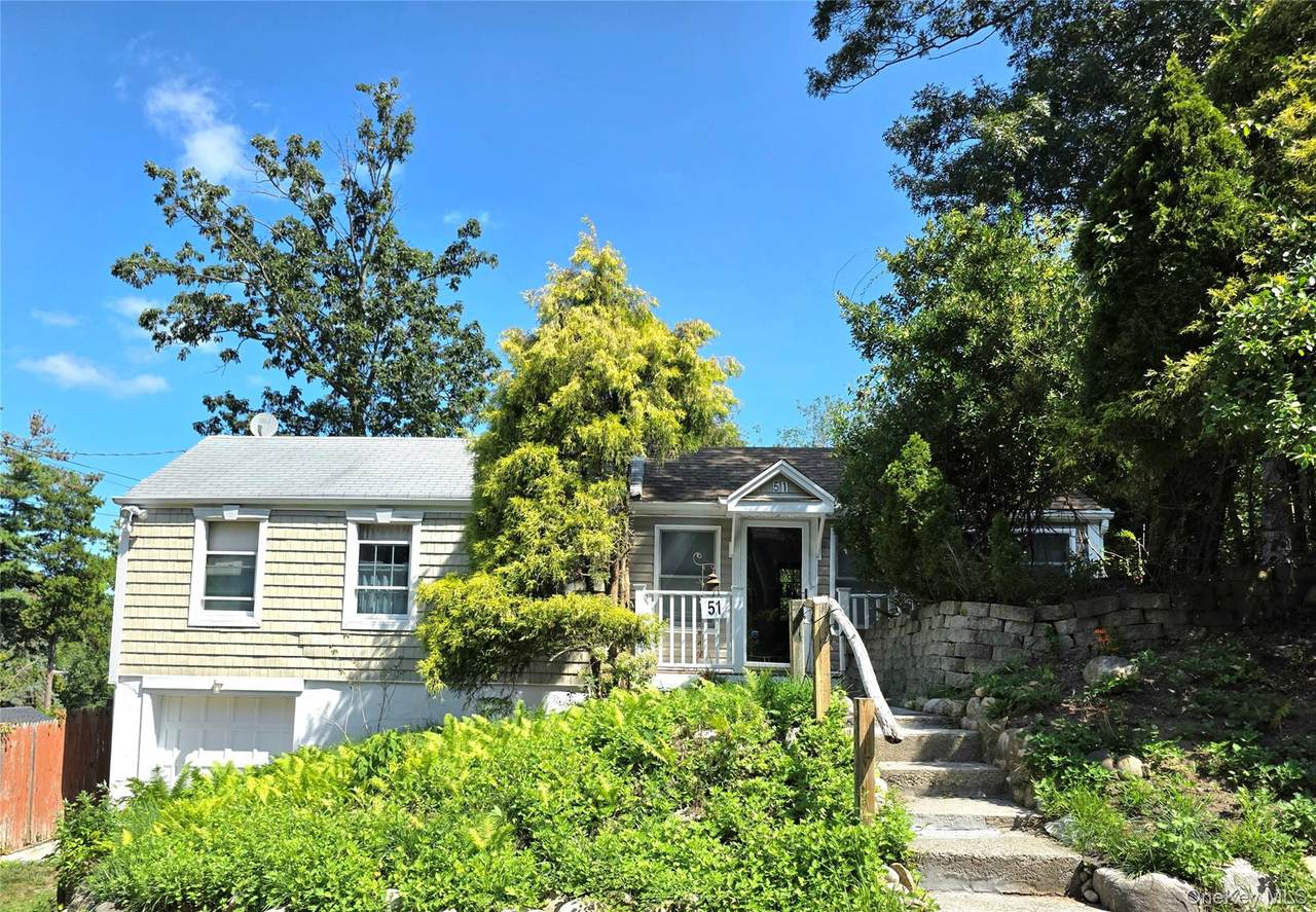 51 Aloma Road - Photo 1