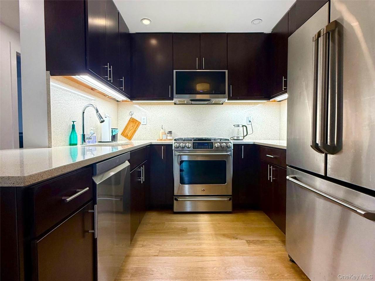 152 118th Street - Photo 1