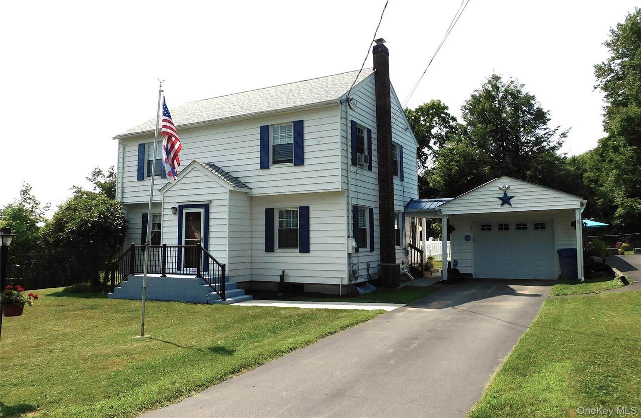 40 Kelly Avenue - Photo 1
