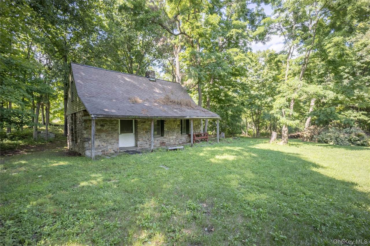 147 Lauer Road - Photo 1