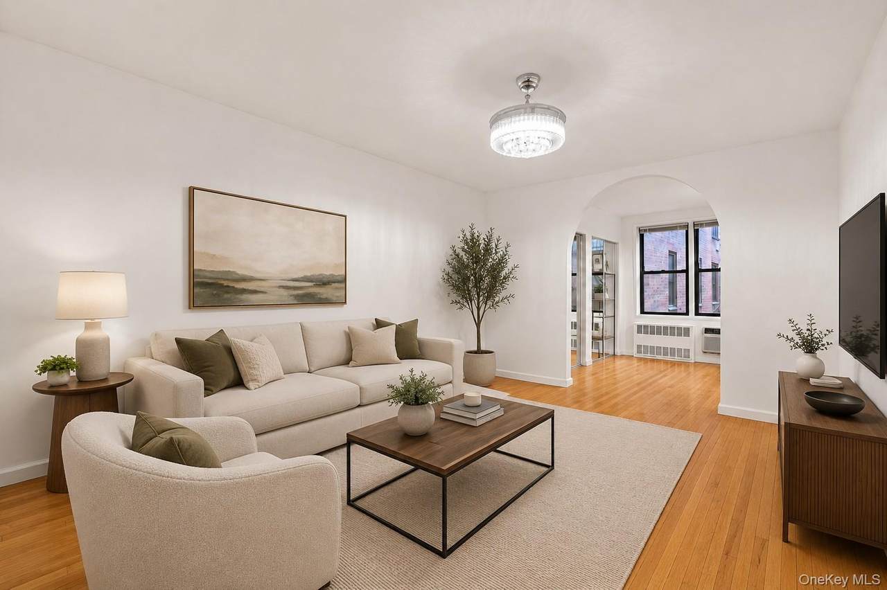 665 Thwaites Place - Photo 1