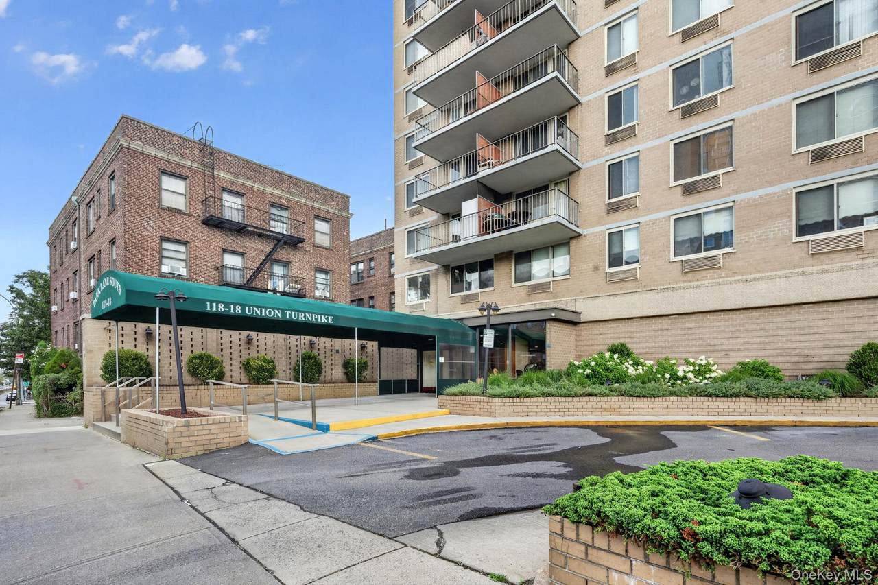118-18 Union Turnpike - Photo 1